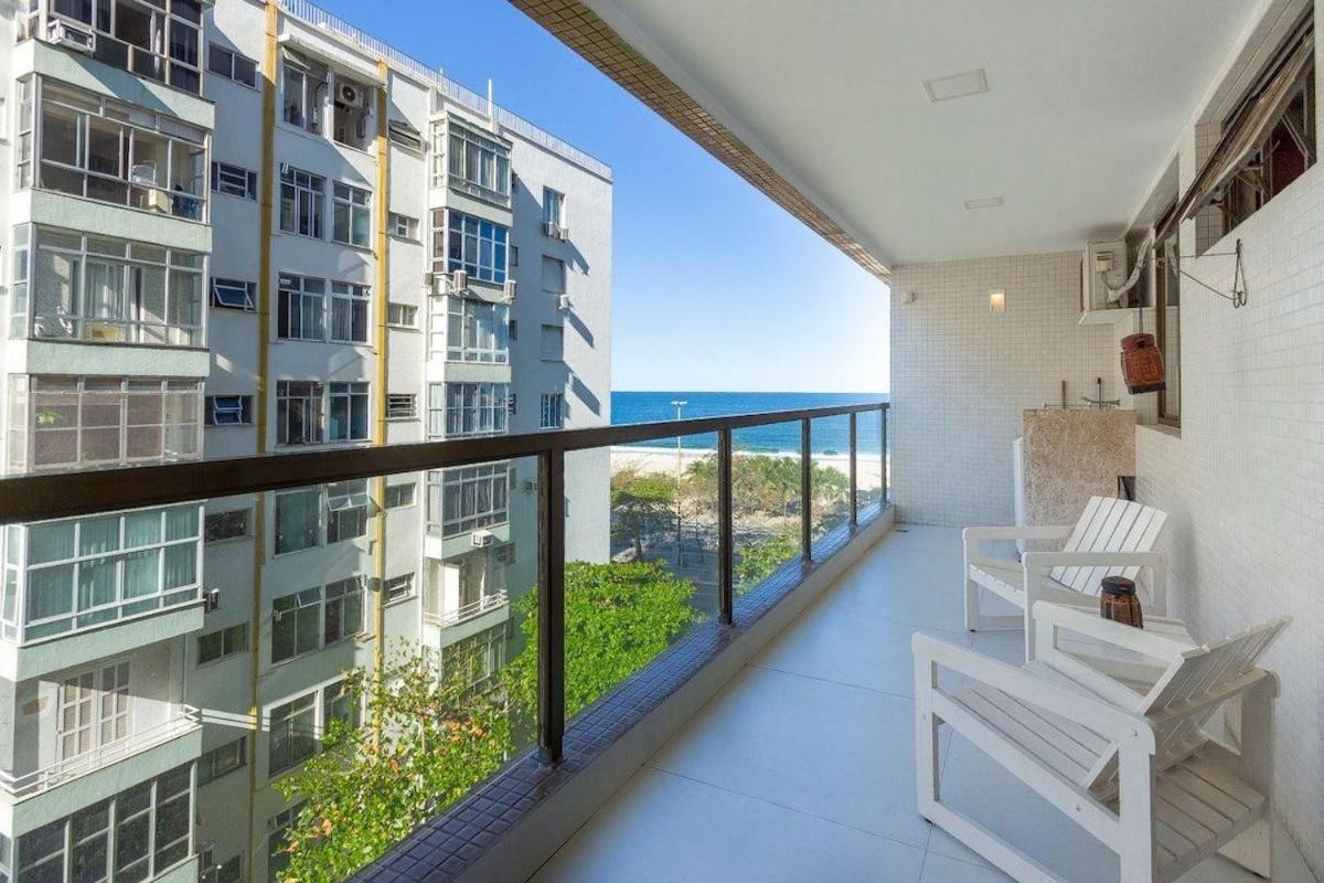 Flat Praia De Copacabana - Pe Na Areia Рио-де-Жанейро Экстерьер фото