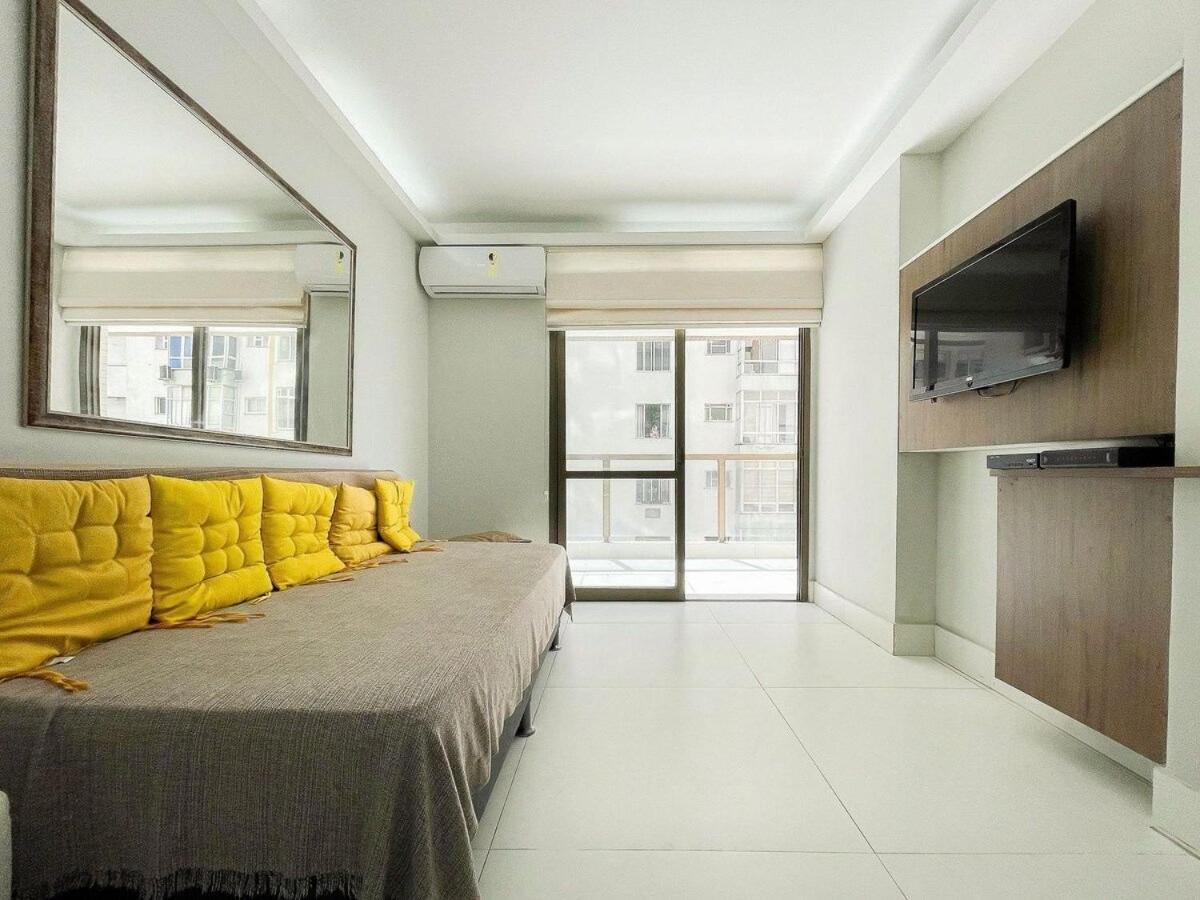 Flat Praia De Copacabana - Pe Na Areia Рио-де-Жанейро Экстерьер фото